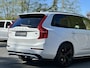 Volvo XC90 2.0 T8 Recharge AWD | Hybrid | Parelmoer White | Luchtvering | Bower & Wilkins | Panodak | Stoelen ventilatie/massage | Trekhaak |