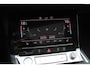Audi E-tron e-tron 50 quattro Launch edition Black 71 kWh / Panoramadak / Camera / 20'' / Luchtvering / ACC / CarPlay / Navigatie / Stoelverwarming