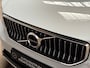 Volvo XC40 1.5 T4 Recharge Inscription 211Pk Automaat (APPLE CARPLAY, GROOT NAVI, MEMORY SEATS, STOELVERWARMING, CAMERA, LEDER, GETINT GLAS, NIEUWE APK, NIEUWSTAAT)