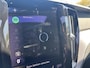 Volvo XC60 2.0 T6 Plug-in hybrid AWD R-Design 340 PK | Panoramadak | Standkachel | Harman Kardon audio | Stoelverwarming / koeling