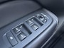 Volvo XC60 2.0 T6 Plug-in hybrid AWD R-Design 340 PK | Panoramadak | Standkachel | Harman Kardon audio | Stoelverwarming / koeling