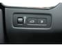 Volvo XC60 2.0 T6 Plug-in hybrid AWD R-Design 340 PK | Panoramadak | Standkachel | Harman Kardon audio | Stoelverwarming / koeling