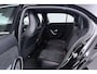 Mercedes-Benz A-klasse 200 Business Solution AMG (NAVIGATIE, CAMERA, STOELVERWARMING, LED, PDC)