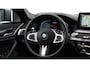 BMW 5-Serie M550i xDrive High Executive | Bowers & Wilkins | Schuifdak | Head-up | Standkachel | Laserlight | Sofr-Close | Trekhaak