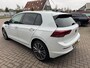 Volkswagen Golf 1.5 TSI Life Business / ACC / Full LED / Camera / Massage sportzetels .