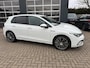 Volkswagen Golf 1.5 TSI Life Business / ACC / Full LED / Camera / Massage sportzetels .