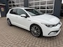 Volkswagen Golf 1.5 TSI Life Business / ACC / Full LED / Camera / Massage sportzetels .