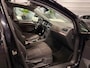 Volkswagen Golf 1.2 TSI Lounge BlueMotion Tech R-Line PANO/NAVI/CRUISE/CARPLAY/PDC/STUUR+STOELVERW/CLIMATE
