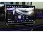 Volkswagen Tiguan 1.5 eHybrid 204pk R-Line Panoramadak Black Style Trekhaak Stoelkoeling BOMVOL!! NLauto 1e Eigenaar
