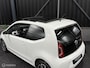Volkswagen Up! 1.0 White up! 75Pk PANO|Airco|Navi|Gr Beurt.
