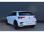 Volkswagen T-Roc 2.0 TSI 190PK 4Motion R-Line Pano/LED/Beats/Virtual Cockpit/Navi/Elek. klep/19"/Trekhaak