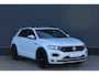 Volkswagen T-Roc 2.0 TSI 190PK 4Motion R-Line Pano/LED/Beats/Virtual Cockpit/Navi/Elek. klep/19"/Trekhaak