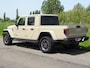 Jeep Gladiator 3.0 V6 OVERLAND * GRIJS KENTEKEN en/of 5 ZITPLAATSEN !!