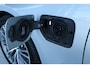 BMW 3-Serie Touring 330 e Luxury Line ''OP AFSPRAAK'' | Driving Professional | Head-up | Trekhaak | Camera | Stoelverwarming | Elektr. Klep | Adapt. Cruise | Navi | Carplay | Climate 3 zone | 18 Inch