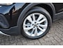Volkswagen T-Cross Life Edition | 'App-Connect' draadloze smartphone integratie | Achterlichten LED | Afstandscontrolesysteem (Front Assist)