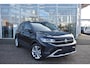 Volkswagen T-Cross Life Edition | 'App-Connect' draadloze smartphone integratie | Achterlichten LED | Afstandscontrolesysteem (Front Assist)