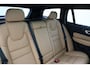 Volvo V60 T8 PLUG-IN HYBRID AWD ULTRA DARK *FULL OPTIONS!* -PANO.DAK|BOWERS&WILKINS|GEVENT.LEDER+MASSAGE|360°CAM|HEAD-UP DISP.|TREKHAAK|19"