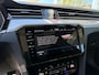 Volkswagen Passat 1.5 TSI Business + - Automaat Pano Trekhaak Navi Stoelverwarming Apple Carplay Android Auto