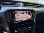 Volkswagen Passat 1.5 TSI Business + - Automaat Pano Trekhaak Navi Stoelverwarming Apple Carplay Android Auto