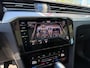Volkswagen Passat 1.5 TSI Business + - Automaat Pano Trekhaak Navi Stoelverwarming Apple Carplay Android Auto