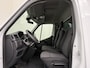 Renault Master 2.3DCi 145Pk Energy Comfort Bakwagen+Laadklep | 2500Kg Trekhaak | Zijdeur | Multimedia | Camera | Airco | Cruise