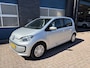 Volkswagen Up! 1.0 move up! BlueMotion, airco, navi.