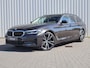 BMW 5-Serie Touring 520i 184pk AUT Business Edition Plus | Trekhaak Wegklapbaar | Stoelverwarming | Elektrische Stoelen | Safety-Pack | Achteruitrijcamera
