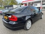 BMW 3-Serie 318i Business Line 143pk,Apk 13/6/27,Airco,Cruise,Nap
