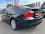 BMW 3-Serie 318i Business Line 143pk,Apk 13/6/27,Airco,Cruise,Nap