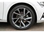 Skoda Superb Combi 1.4 TSI iV 218pk Sportline DSG Automaat / Panorama schuifdak / LM 19 inch / 360 camera / Navigatie / LED Matrix