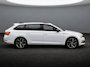 Skoda Superb Combi 1.4 TSI iV 218pk Sportline DSG Automaat / Panorama schuifdak / LM 19 inch / 360 camera / Navigatie / LED Matrix