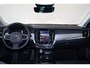 Volvo V90 T6 Recharge AWD Plus Bright - Panorama/schuifdak - IntelliSafe Assist & Surround - 360º Camera - Harman Kardon audio - Adaptieve LED koplampen - Verwarmde voorstoelen, stuur & achterbank - Parkeersensoren voor & achter - Elektr. bedienb. voorstoelen met geheugen - Draadloze tel. lader - Extra getint glas - Inklapbare trekhaak - 19' LMV