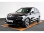 BMW X1 xDrive25e High Executive M Sport - Trekhaak - Panoramadak - Driving Assistant Plus - Comfort Access - Head up - Harman Kardon - Elektrisch verstelbare/verwarmde stoelen - Getinte ruiten -