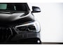 BMW X1 xDrive25e High Executive M Sport - Trekhaak - Panoramadak - Driving Assistant Plus - Comfort Access - Head up - Harman Kardon - Elektrisch verstelbare/verwarmde stoelen - Getinte ruiten -