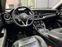 Alfa Romeo Stelvio 2.0 T AWD B-Tech | Trekhaak | Panoramadak | Vol Leder | Camera