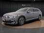 Volkswagen Passat Variant 1.4 TSI PHEV GTE | Trekhaak | Camera | ACC | Elek. Achterklep | Stoelverwarming | Matrix LED | Spiegelpakket | 17'' |