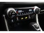 Toyota RAV4 2.5 Hybrid AWD Executive | Leder | Stoel-/stuurverwarming | Dodehoek detectie | Apple Carplay / Android Auto | Adaptive Cruise | Parkeersensoren voor/achter | Camera | Full LED | Keyless | 18 inch