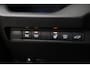 Toyota RAV4 2.5 Hybrid AWD Executive | Leder | Stoel-/stuurverwarming | Dodehoek detectie | Apple Carplay / Android Auto | Adaptive Cruise | Parkeersensoren voor/achter | Camera | Full LED | Keyless | 18 inch