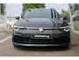 Volkswagen Golf 1.5 eTSI 150pk R-Line DSG Automaat / Panorama Schuifdak / Navigatie Pro / LM 18 inch / Camera / LED IQ