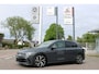 Volkswagen Golf 1.5 eTSI 150pk R-Line DSG Automaat / Panorama Schuifdak / Navigatie Pro / LM 18 inch / Camera / LED IQ