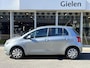 Toyota Yaris 1.3 VVTI 5-DRS Sol | Airconditioning, Centrale deuvergrendeling, Elektrische ramen, Radio/CD-Speler