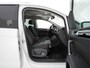 Volkswagen Touran 1.2 TSI Connected Series *NAVI-FULLMAP | HEATED-COMFORTSEATS | MASSAGE | PRIVACYGLASS | DAB | ECC | PDC | CRUISE | TOWBAR | 16''ALU*
