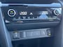 Toyota Yaris Cross 1.5 Hybrid Executive | Carplay | Dode hoek waarschuwing | Stoelverwarming | Head up display |