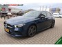 Mercedes-Benz A-klasse 180 Business Solution AMG 1e Eigenaar | Volledig Onderh | BTW | NAP | Widescreen | Sfeer | Stoelverwarming | Carplay | Navi | Camera | Climate | Keyless | Bots | PDC
