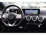 Mercedes-Benz A-klasse Business Solution AMG 1e Eigenaar | Volledig Onderh | BTW | NAP | Widescreen | Sfeer | Stoelverwarming | Carplay | Navi | Camera | Climate | Keyless | Bots | PDC
