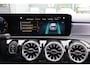 Mercedes-Benz A-klasse Business Solution AMG 1e Eigenaar | Volledig Onderh | BTW | NAP | Widescreen | Sfeer | Stoelverwarming | Carplay | Navi | Camera | Climate | Keyless | Bots | PDC
