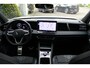 Volkswagen Tiguan 1.5 eHybrid 204pk R-Line DSG Automaat Black Style / Panorama schuifdak / LM 19 inch / IQ LED / 360 camera / Wegkl trekhaak