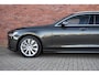 Volvo V90 T4 190PK Momentum | Trekhaak | BLIS | Keyless | Stoel en stuur verwarming | Panoramadak