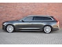 Volvo V90 T4 190PK Momentum | Trekhaak | BLIS | Keyless | Stoel en stuur verwarming | Panoramadak