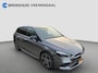 Mercedes-Benz B-klasse 250 e AMG Line | Pano | Trekhaak | Adap. Cruise | BLIS | Carplay | AMG-styling | Achteruitrijcamera | Apple Carplay/Android Auto|telefoonintegratie premium